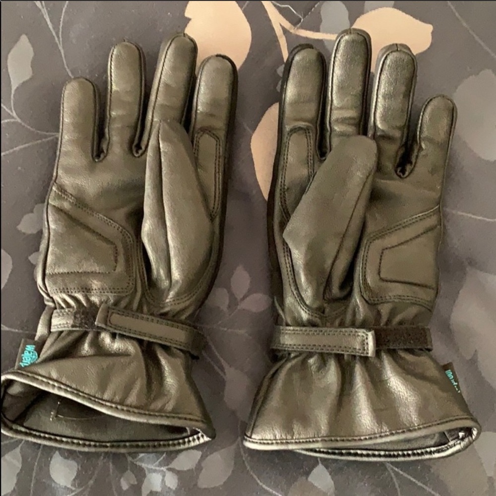 Men’s motorcycle gloves